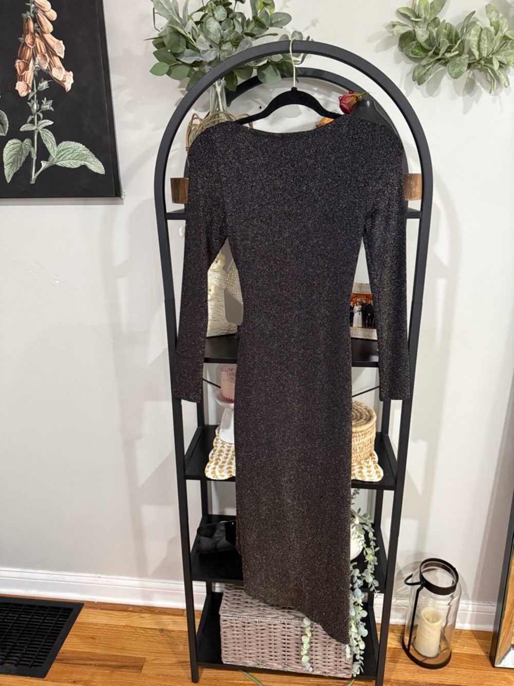 ✨ Alex Marie Black & Gold Metallic Ruched Midi Dress NWT ✨ - Picture 9 of 11